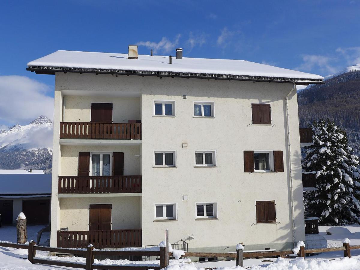 Apartment Chesa Vuorcha Zuoz Exterior foto